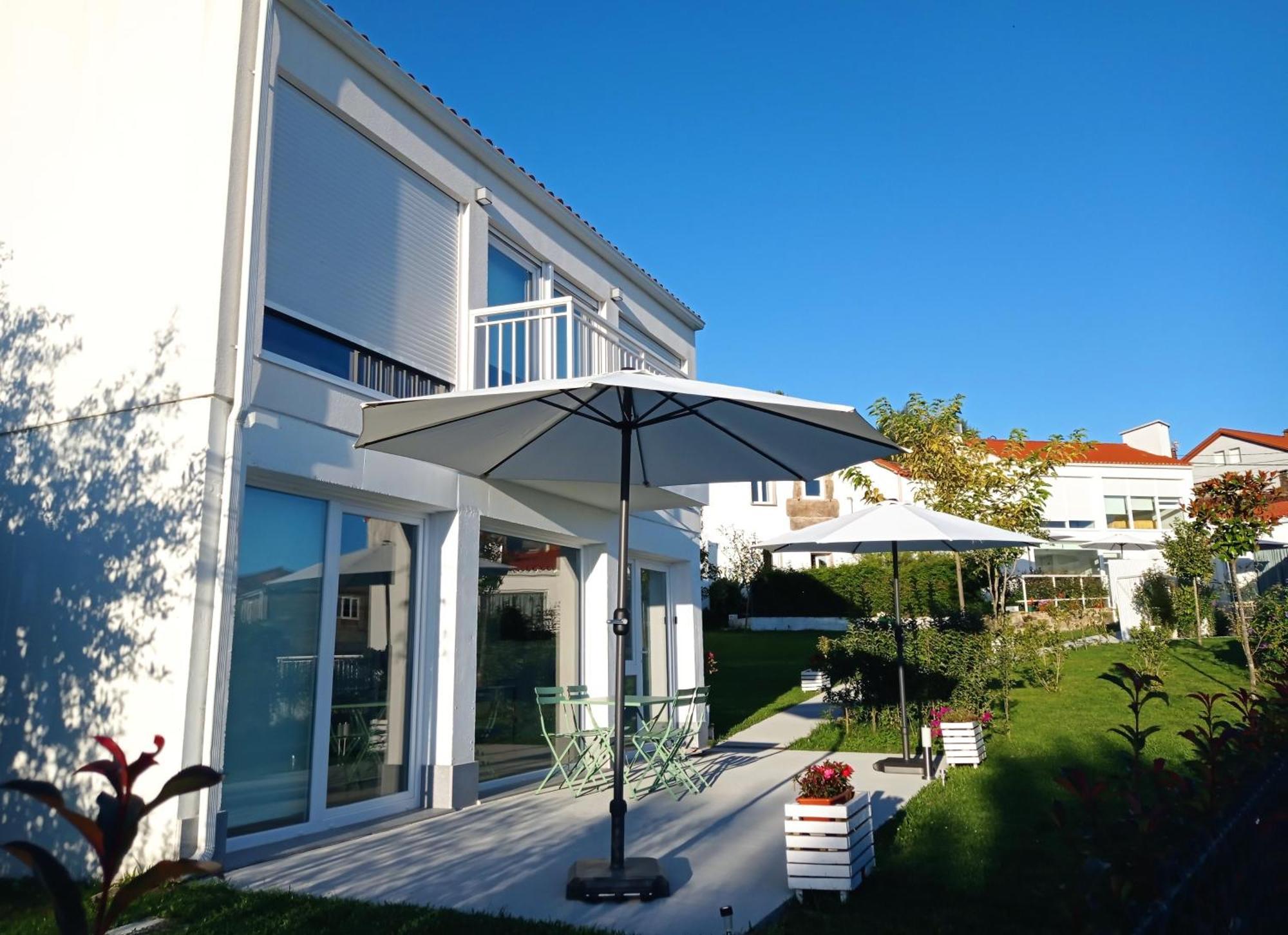 Casas Turisticas Lar Jardin - Parking Privado Santiago de Compostela Luaran gambar