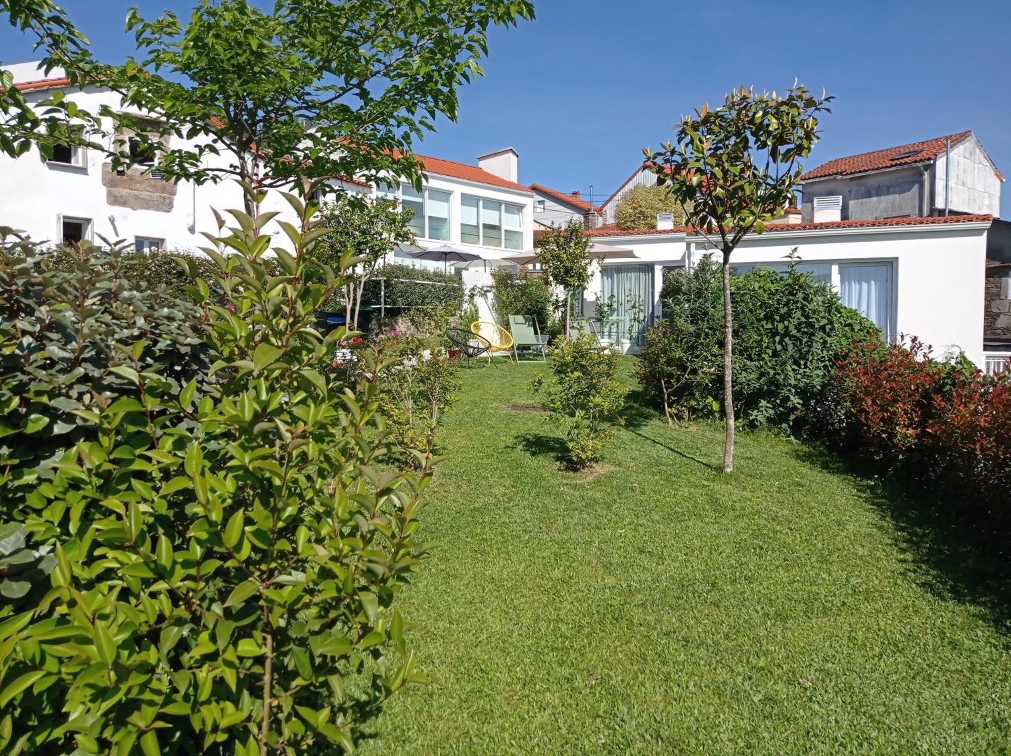 Casas Turisticas Lar Jardin - Parking Privado Santiago de Compostela Luaran gambar